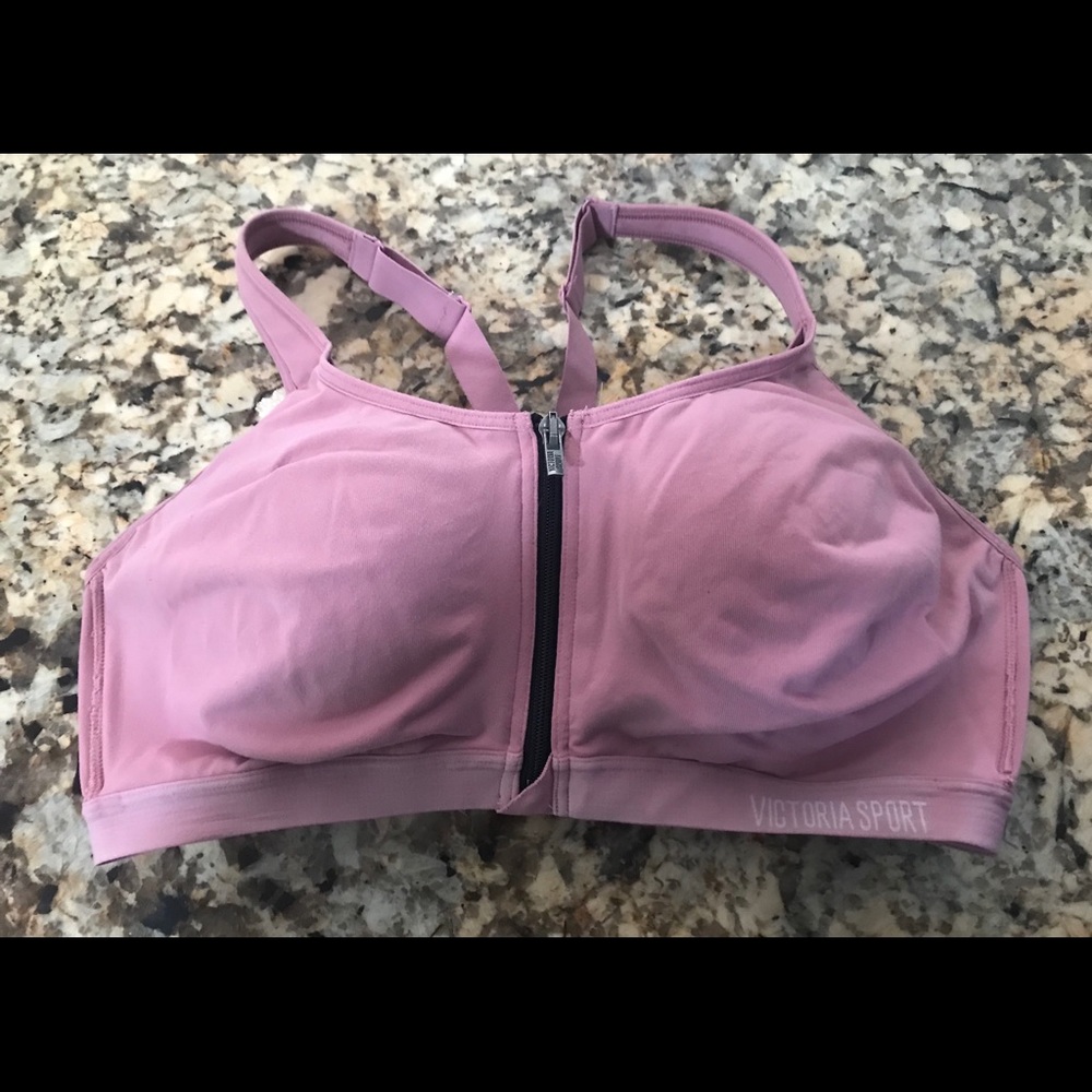 Victoria’s Secret sport bra 38D